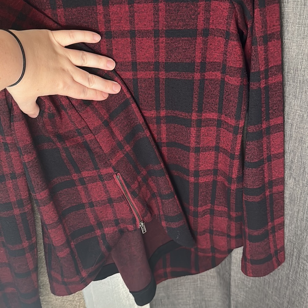 Super Cute Plaid PL Croft & Barrow Long Sleeve *Great Condition* - Picture 8 of 11